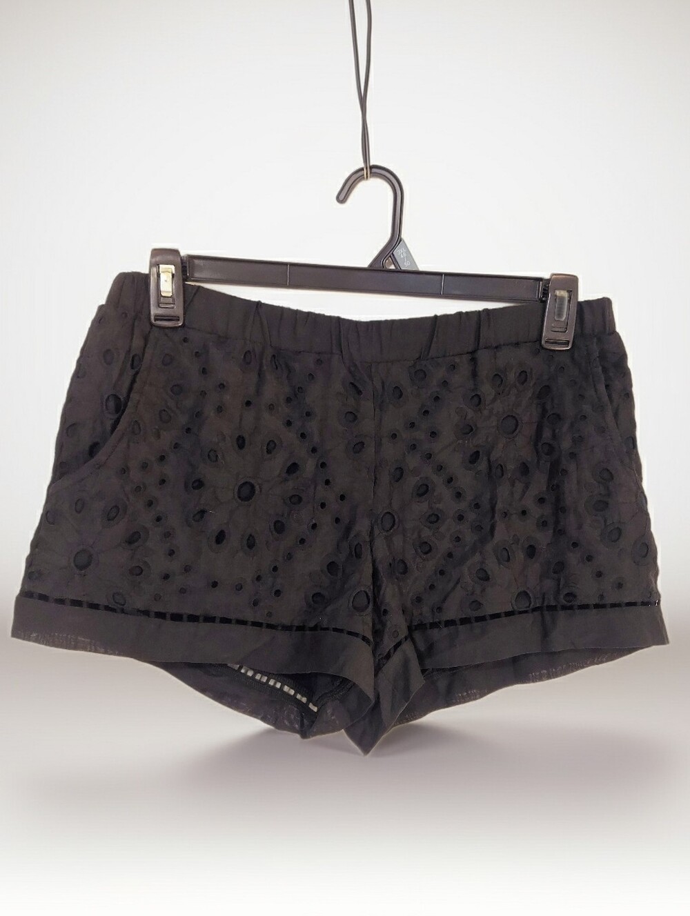 Ella Moss Black Eyelet Pocketed Shorts NWT Size M